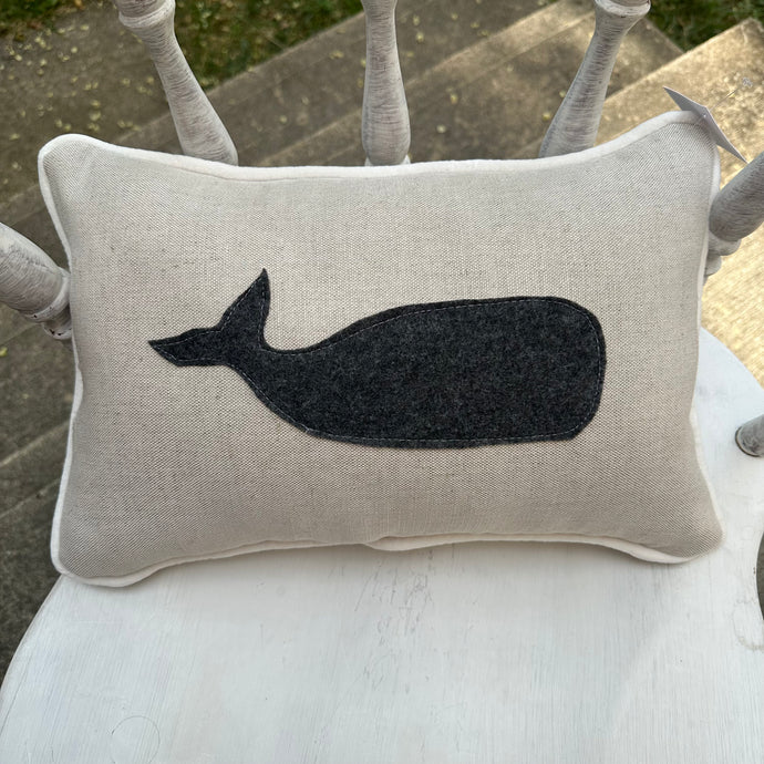 Wool Whale Lumbar
