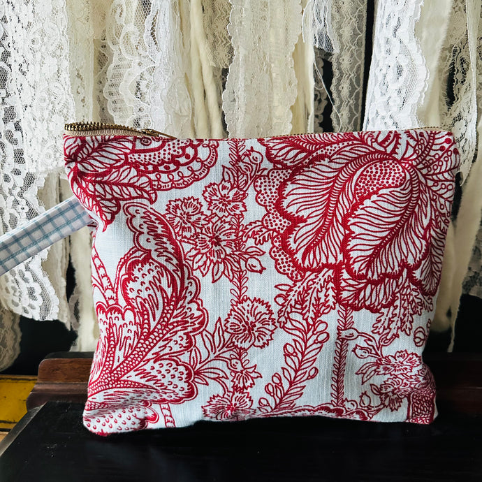 Floral Zippered Pouch