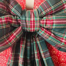 Holiday  Heirloom Bow- green plaid